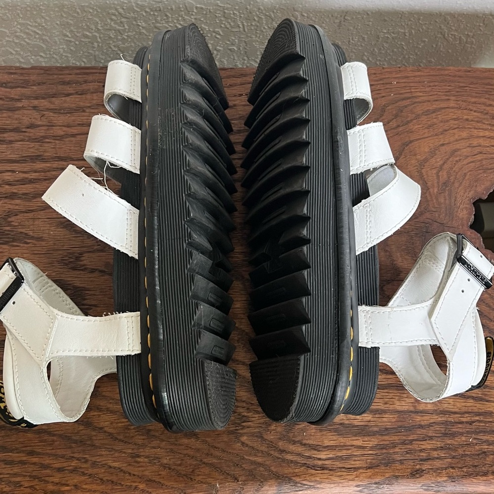 Dr. Martens Blaire Hydro White - Picture 6 of 7